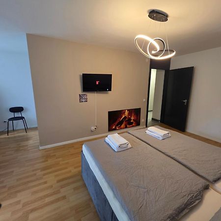 Hotel Im Natur Mit Eigene Kueche Bad Balkon Parkplatz Netflix Norymberga Zewnętrze zdjęcie